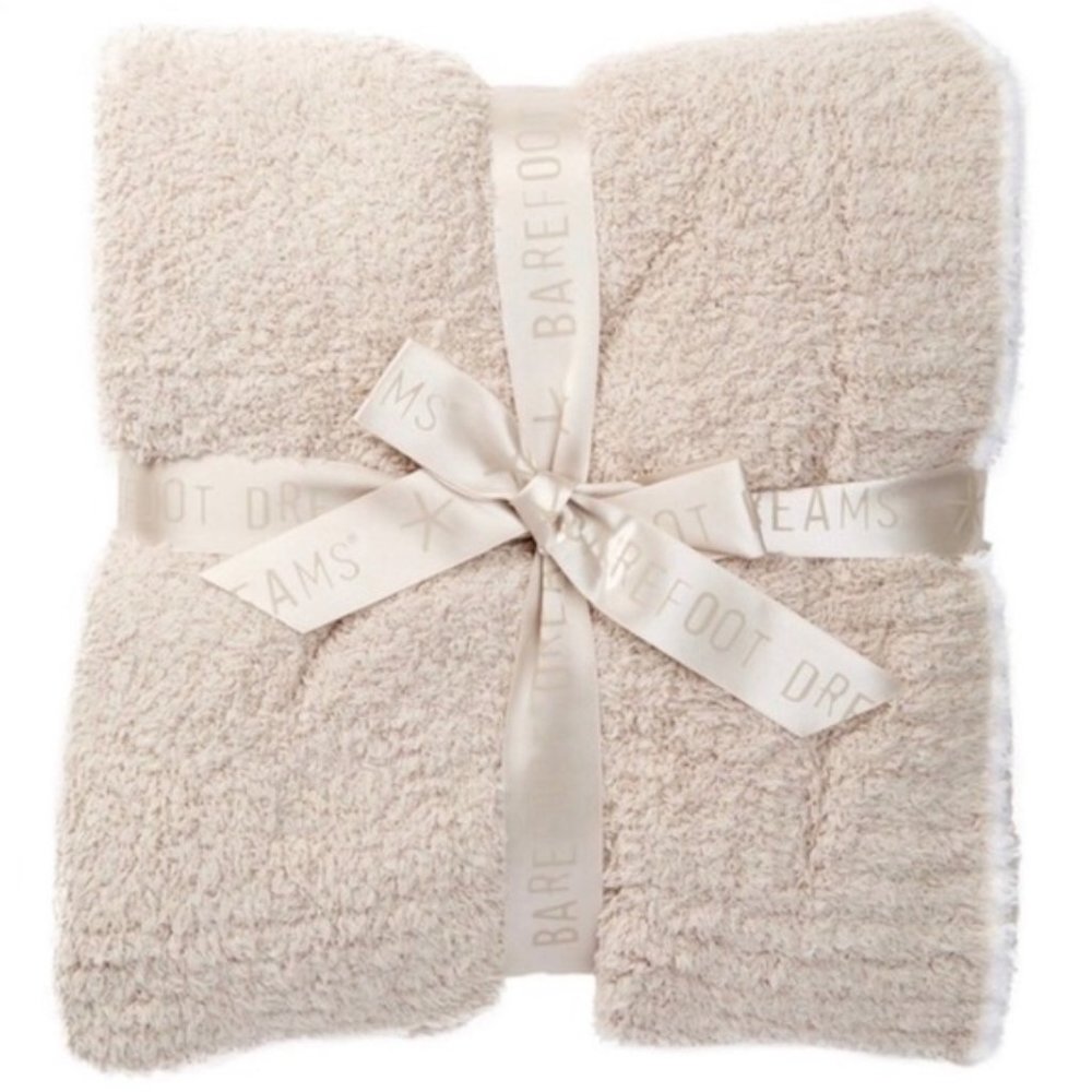 Barefoot Dreams CozyChic Trimmed Throw Stone White